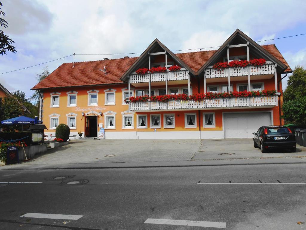 Landgasthof Schutzen Hotel Tengen Exterior foto