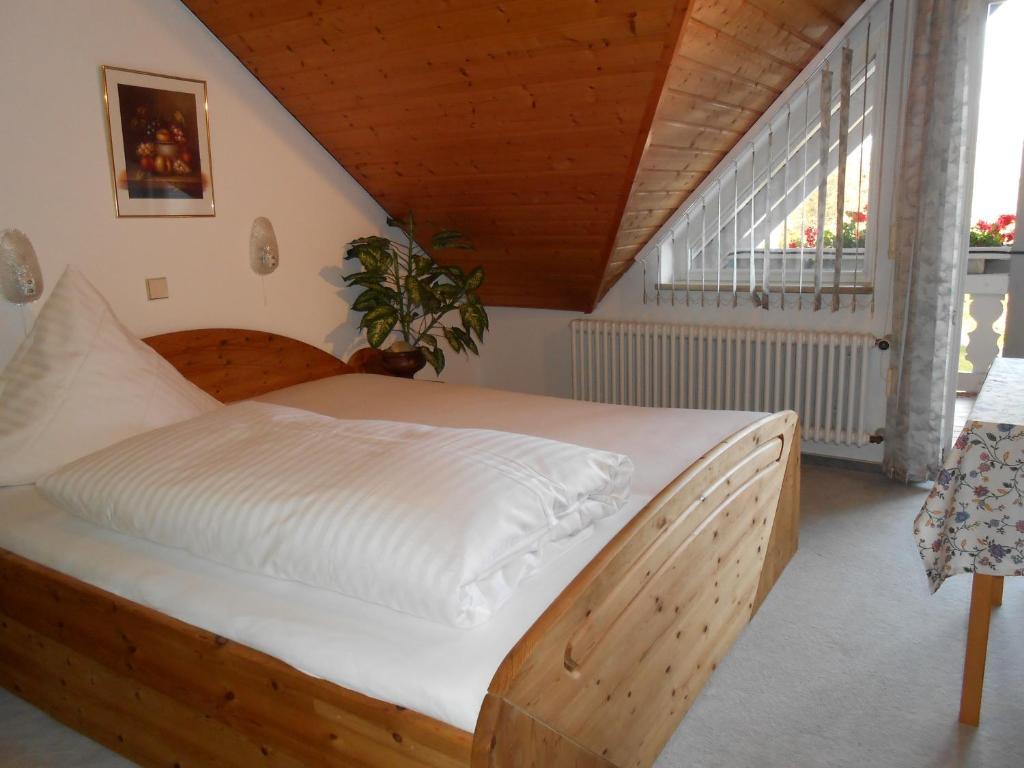 Landgasthof Schutzen Hotel Tengen Quarto foto
