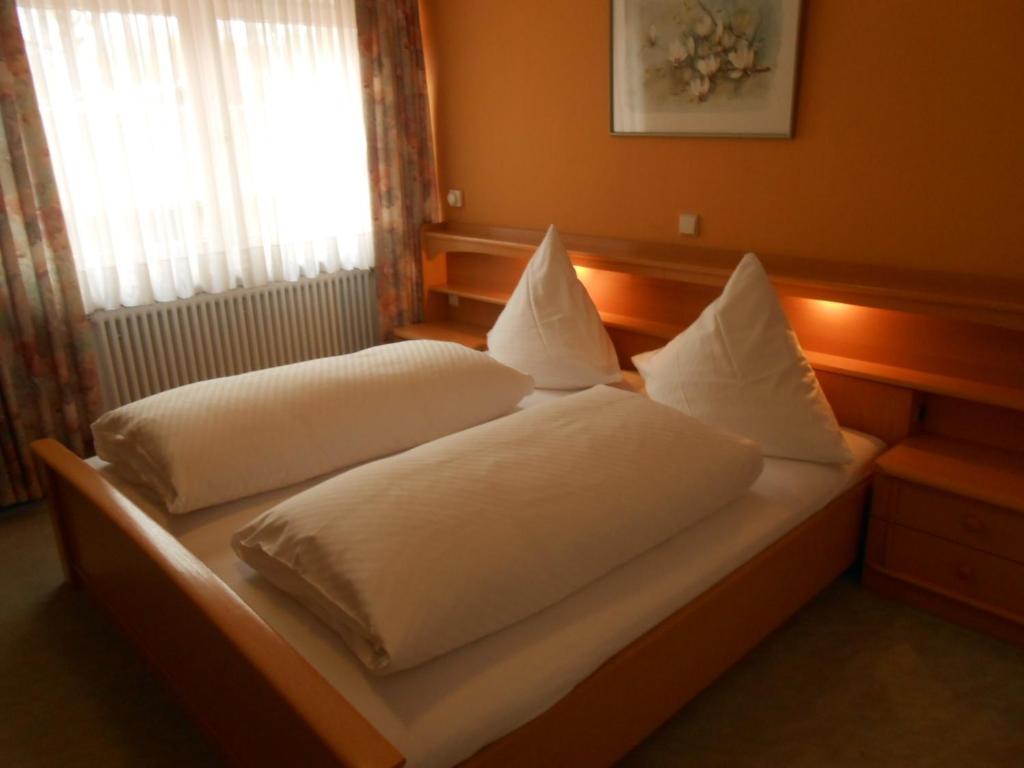 Landgasthof Schutzen Hotel Tengen Quarto foto